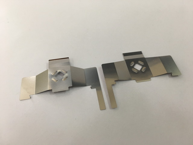 RIBBON MASK